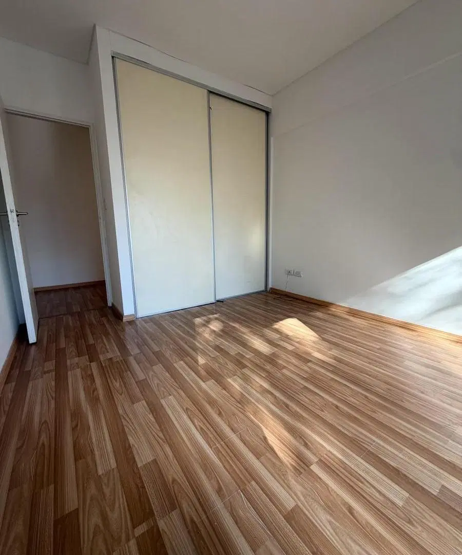Departamento en Florida 3