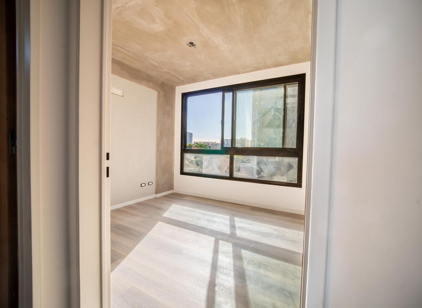 Foto de Excelente 3 ambientes con balcón corrido, Todo luz! Terraza, Solarium y, imagen 2