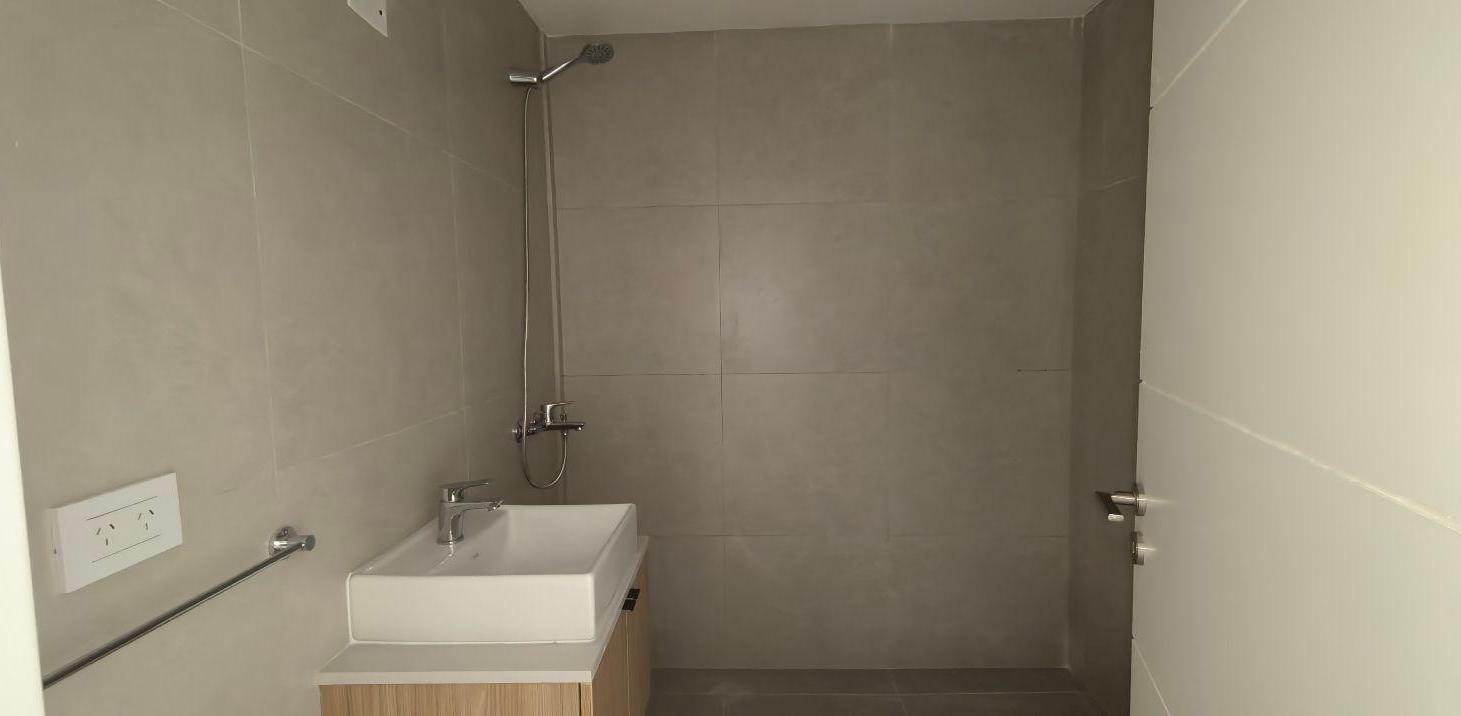 Foto de A estrenar! Impecable departamento con Amenities a pasos de Cabildo., imagen 4