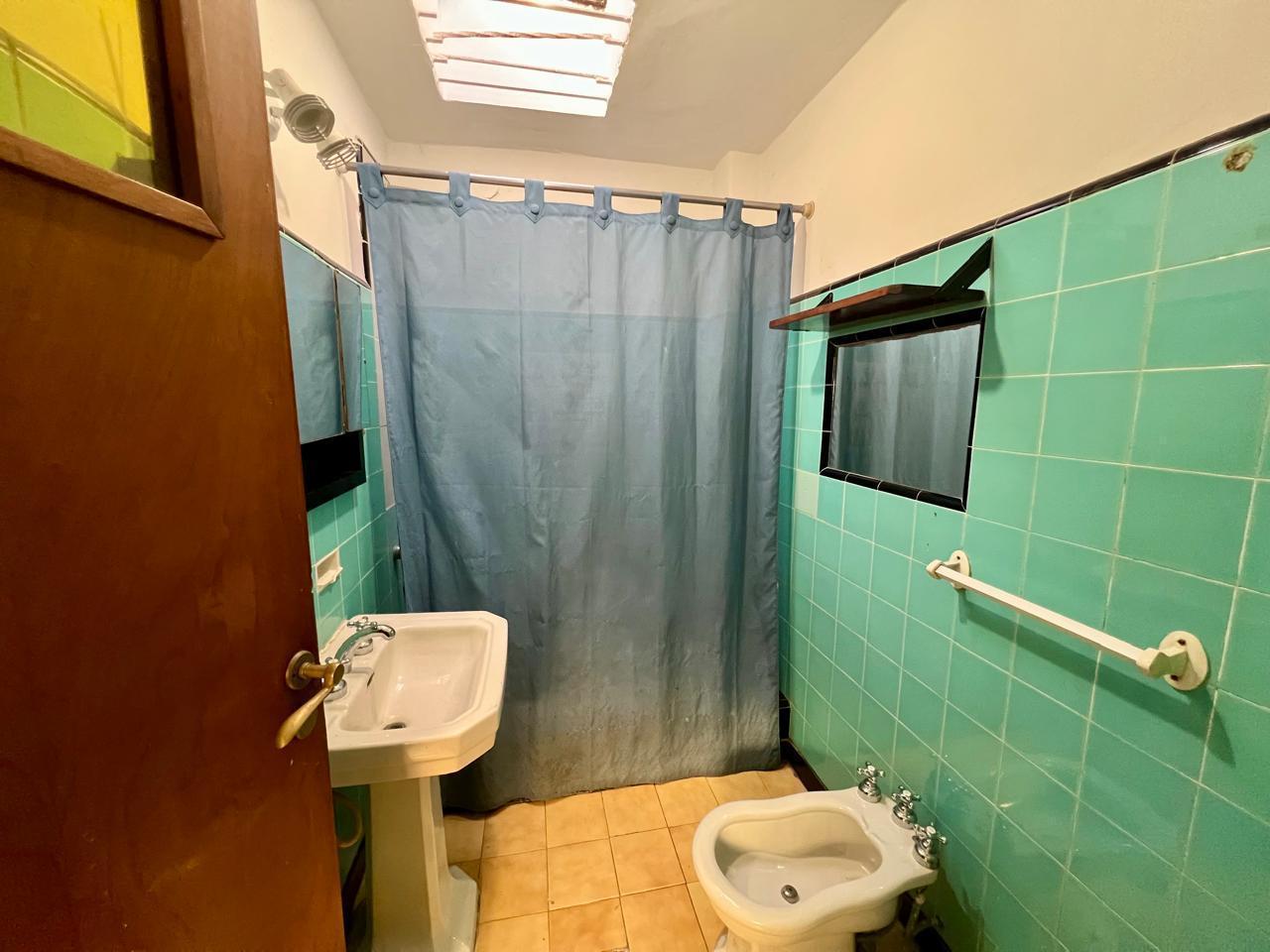 Foto de Casa Multifamiliar en lote de 300 m2! 2 Viviendas independientes! Ideal, imagen 2