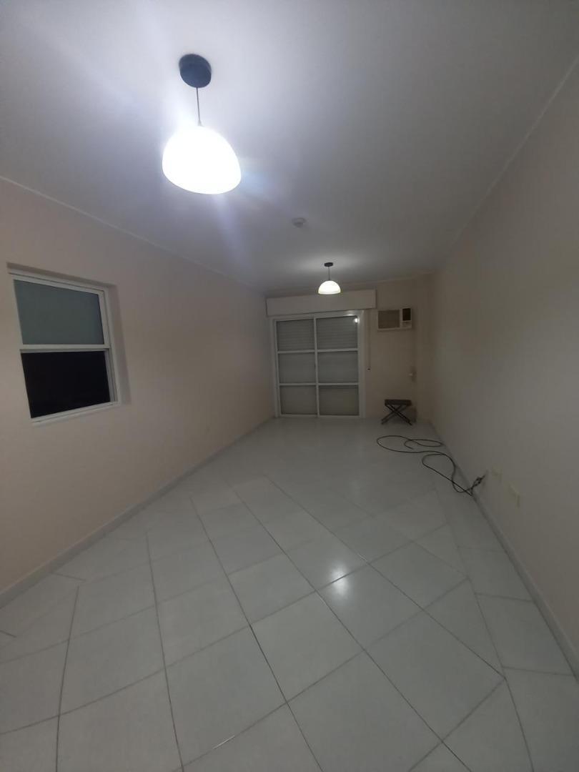 A. Illia 644 "Torre Illia" Dpto. 1 Dorm. + Cochera. 5