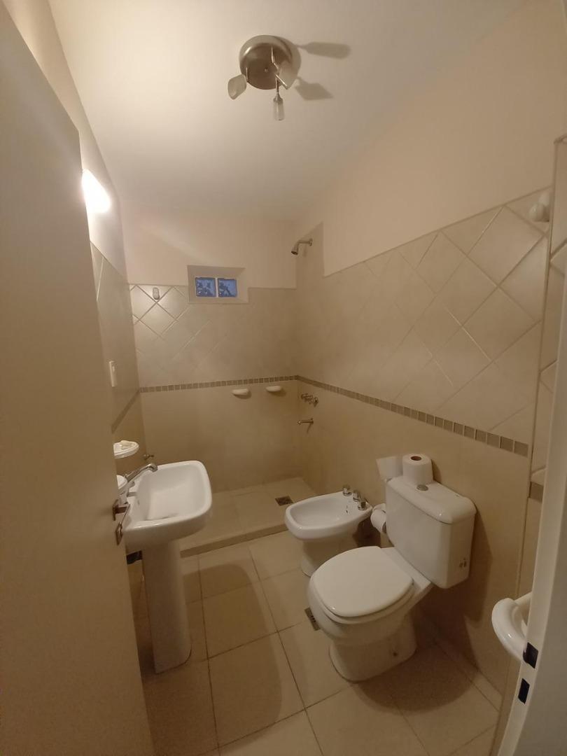 A. Illia 644 "Torre Illia" Dpto. 1 Dorm. + Cochera. 3