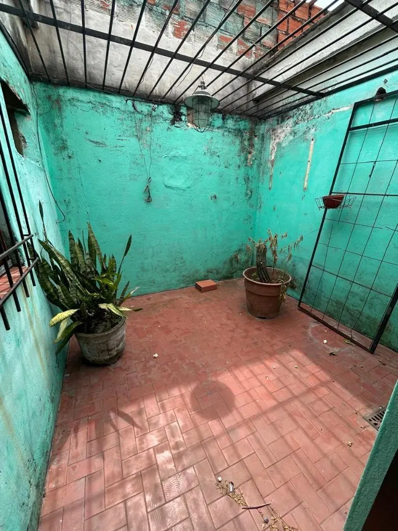 AMEGHINO 1590, CASA 1 DORM.- 3