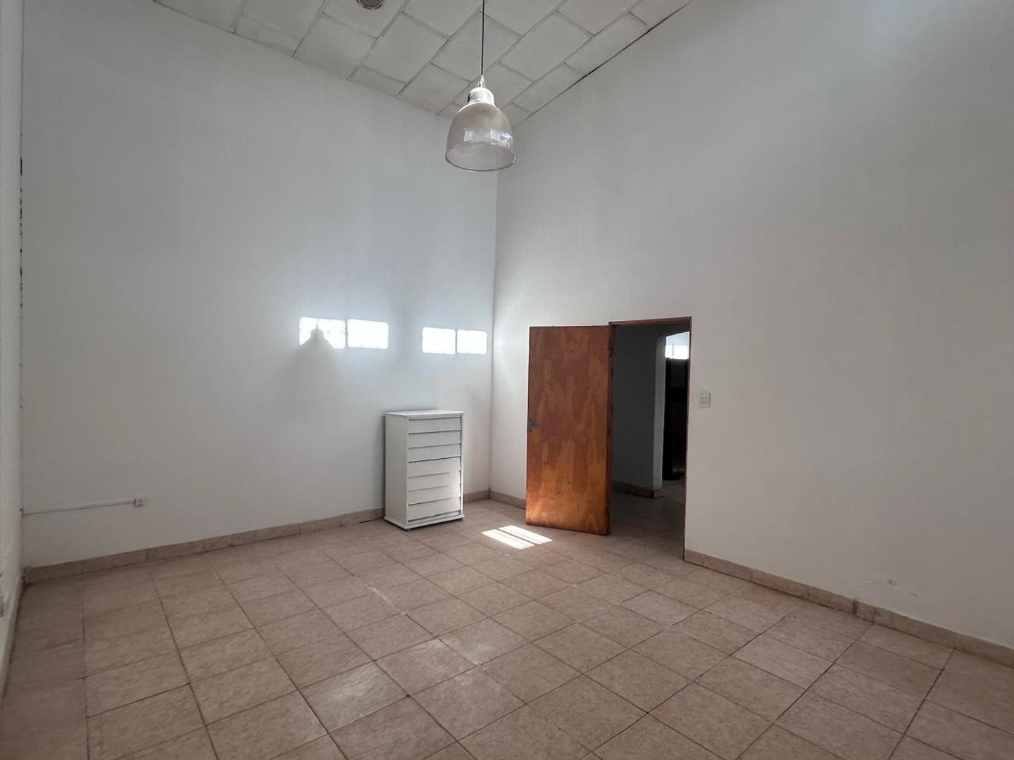 Foto de SAN SALVADOR 1125-CASA 2 DORMITORIOS., imagen 4