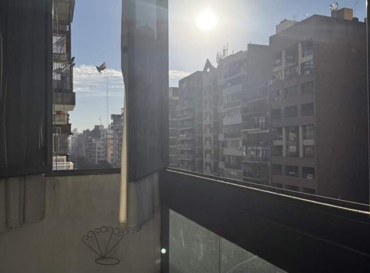 Joyita Av Chacabuco, 4to Piso. SuperSilencioso. 2 Dorm Escrit Balcón Bajas Exp 5