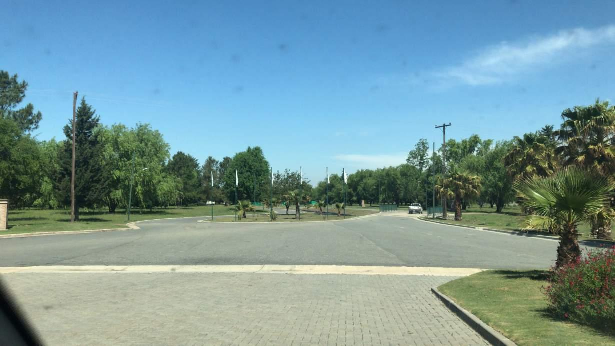 LOTE 485m2 en Zona ALTA y Plana, Listo para Construir !!   ZONA CONSOLIDADA!!