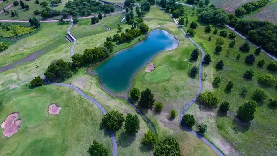 Vivi el Verde!! Lote 800m2, Lote CON VISTAS!!  Listo para construir. Country Valle del Golf 4