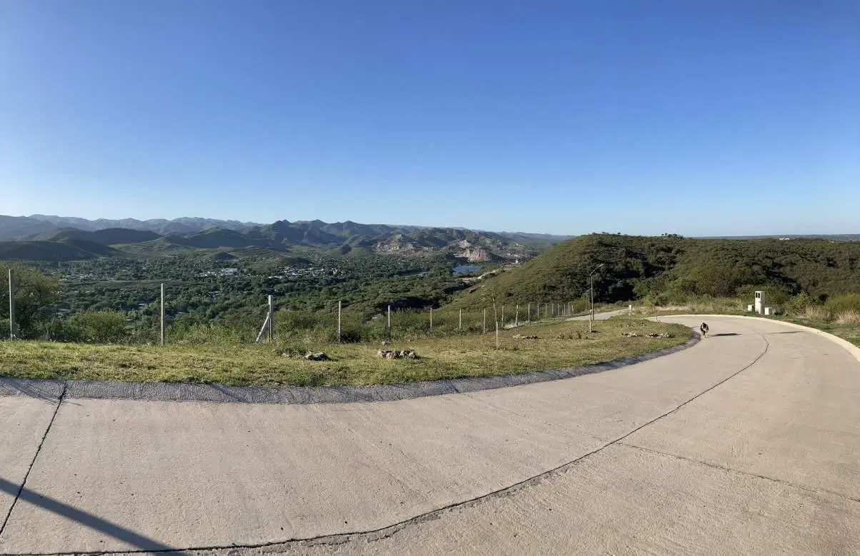 LA DESEADA Mejor Zona Vistas casi 360grados 1300m2 Mz 10 L 05 2