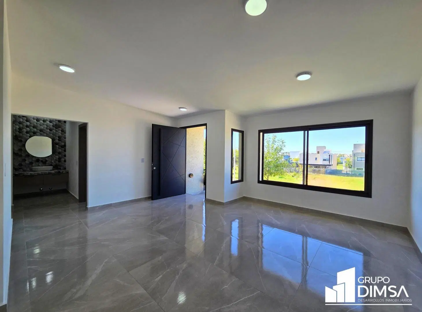 A Estrenar! Casa en Venta 2 Dorm de Diseño Bien Pensado. Barrio Privado Tejas IV 4