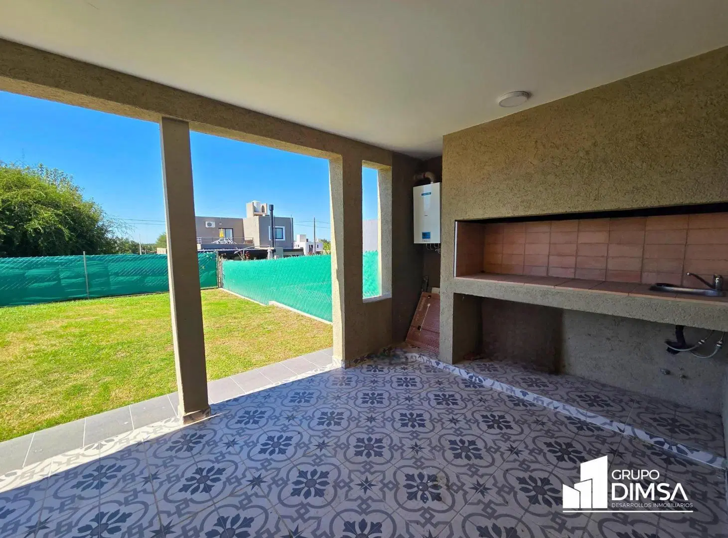 A Estrenar! Casa en Venta 3 Dorm de Diseño Bien Pensado. Barrio Privado Tejas IV 5