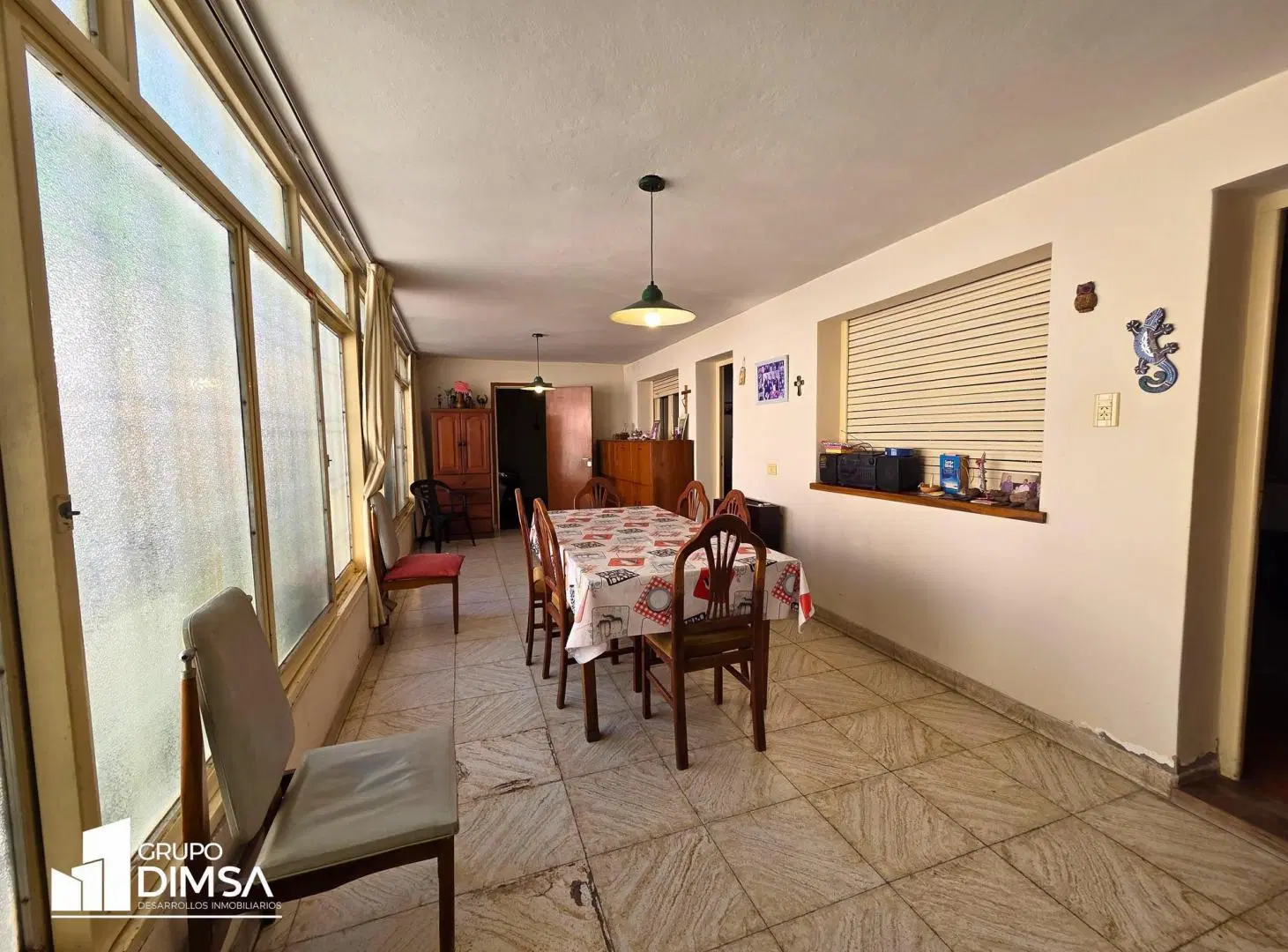 Zona Sur, Casa amplia, 4 Dormitorios, Ideal para vivienda más Emprendimiento 3