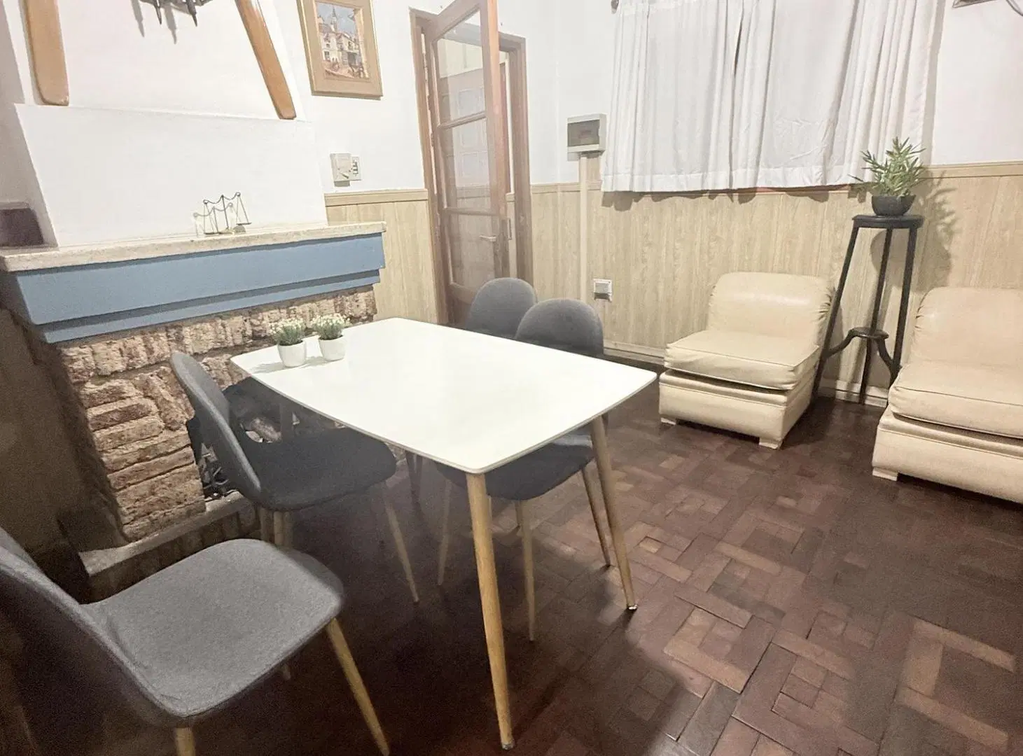 Casa en Venta en Dean Funes 1590 esq Neuquén 3