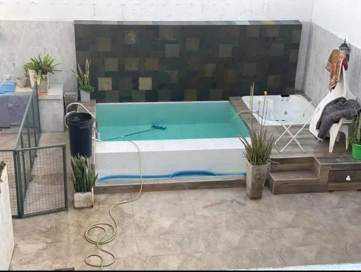 Casa de 3 Dormitorios en Venta en B Alberdi - Quintas de Santa Ana 5