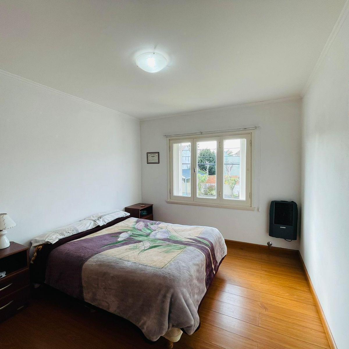 Casa en Guernica 300 de Siete Ambientes con Garage y Parque 2