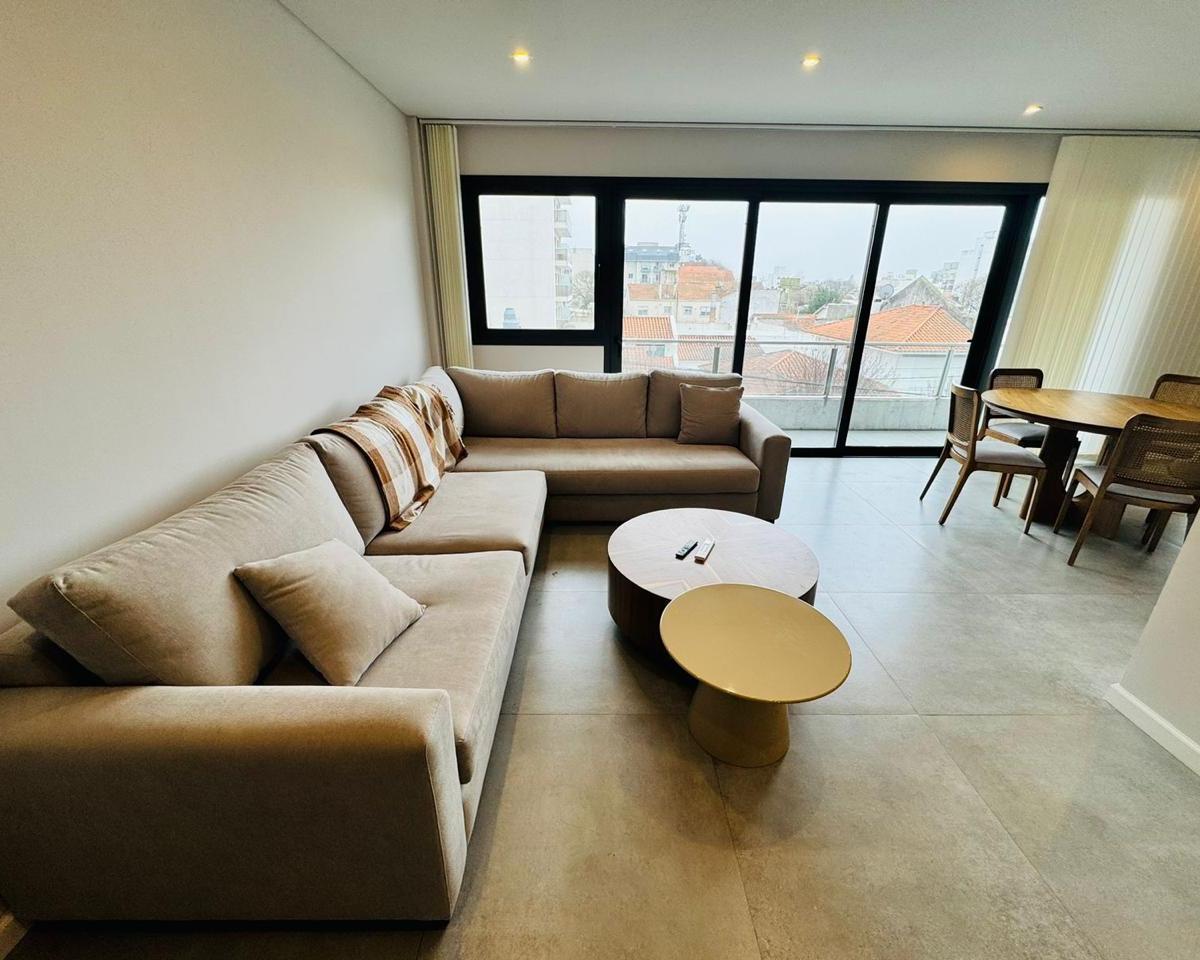 Departamento en Las Heras 3200 de Cuatro Ambientes con Terraza Privada y Cochera 4
