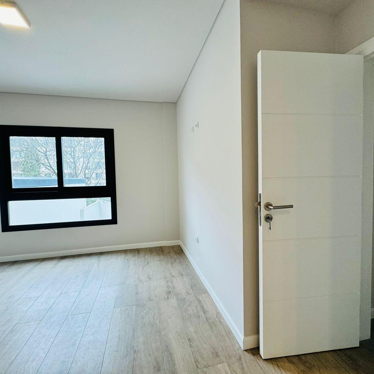Foto de Departamento en Las Heras 3200 de cuatro ambientes con terraza privada, imagen 3
