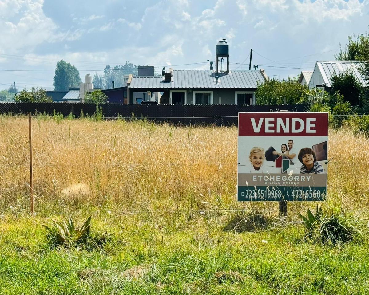 Terreno en Santa Elena 1