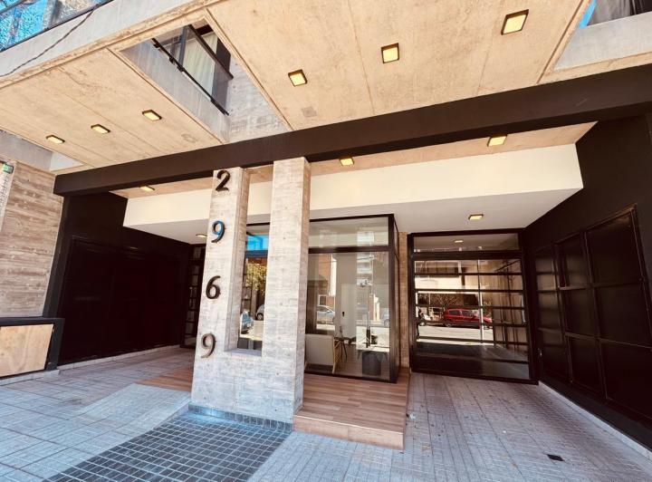 Departamento en Catamarca 2900 de tres ambientes con cochera en alquiler 1