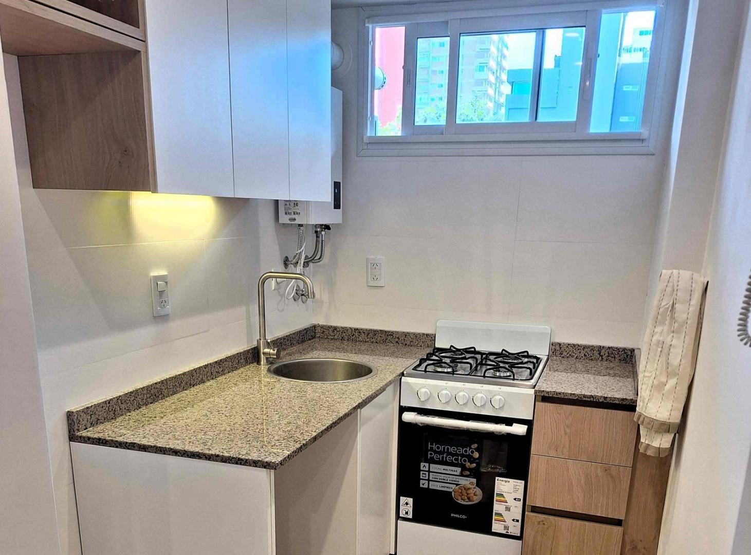 Foto de Departamento en Brown 2000 de un ambiente y medio con balcon, imagen 2
