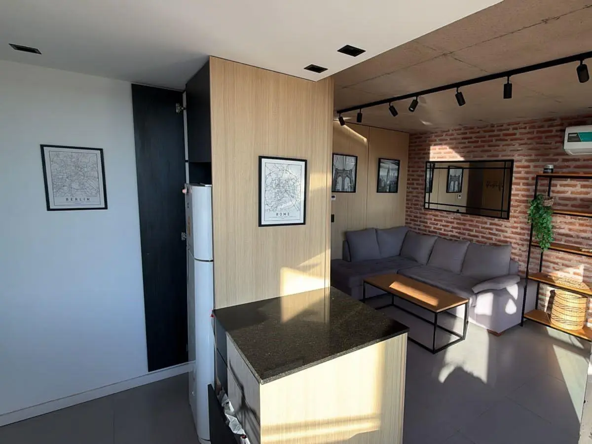 Departamento de tres ambientes con cochera 4