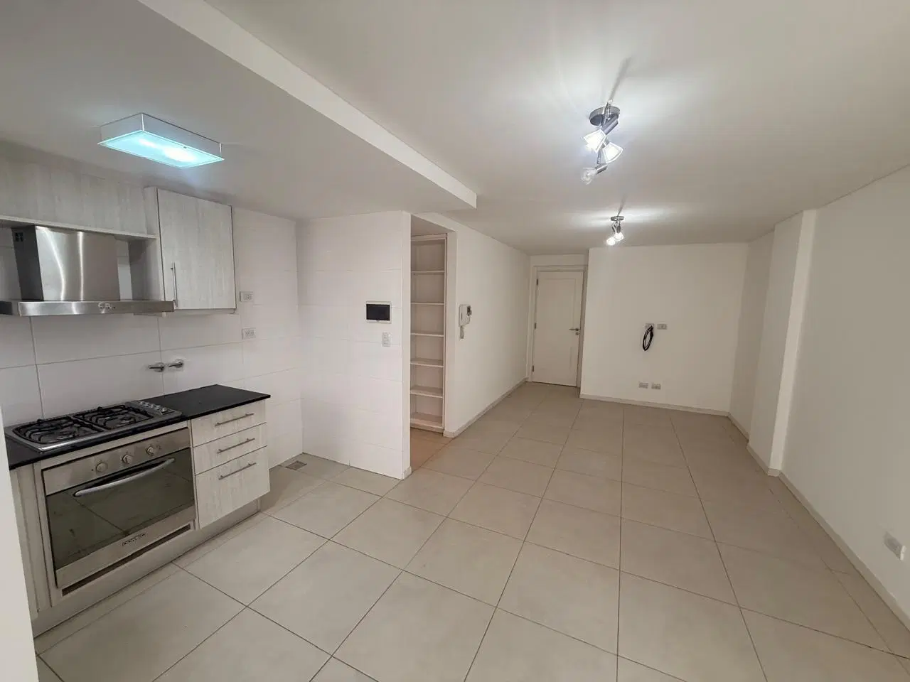Departamento en Cordoba 2000 en alquiler 24 meses de dos ambientes con cochera 3