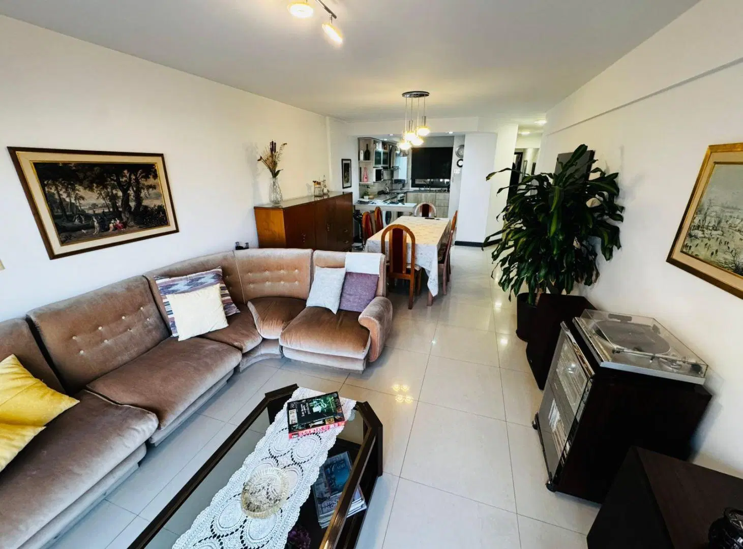 Departamento de tres ambientes con cochera en Av. Colon 3000 2