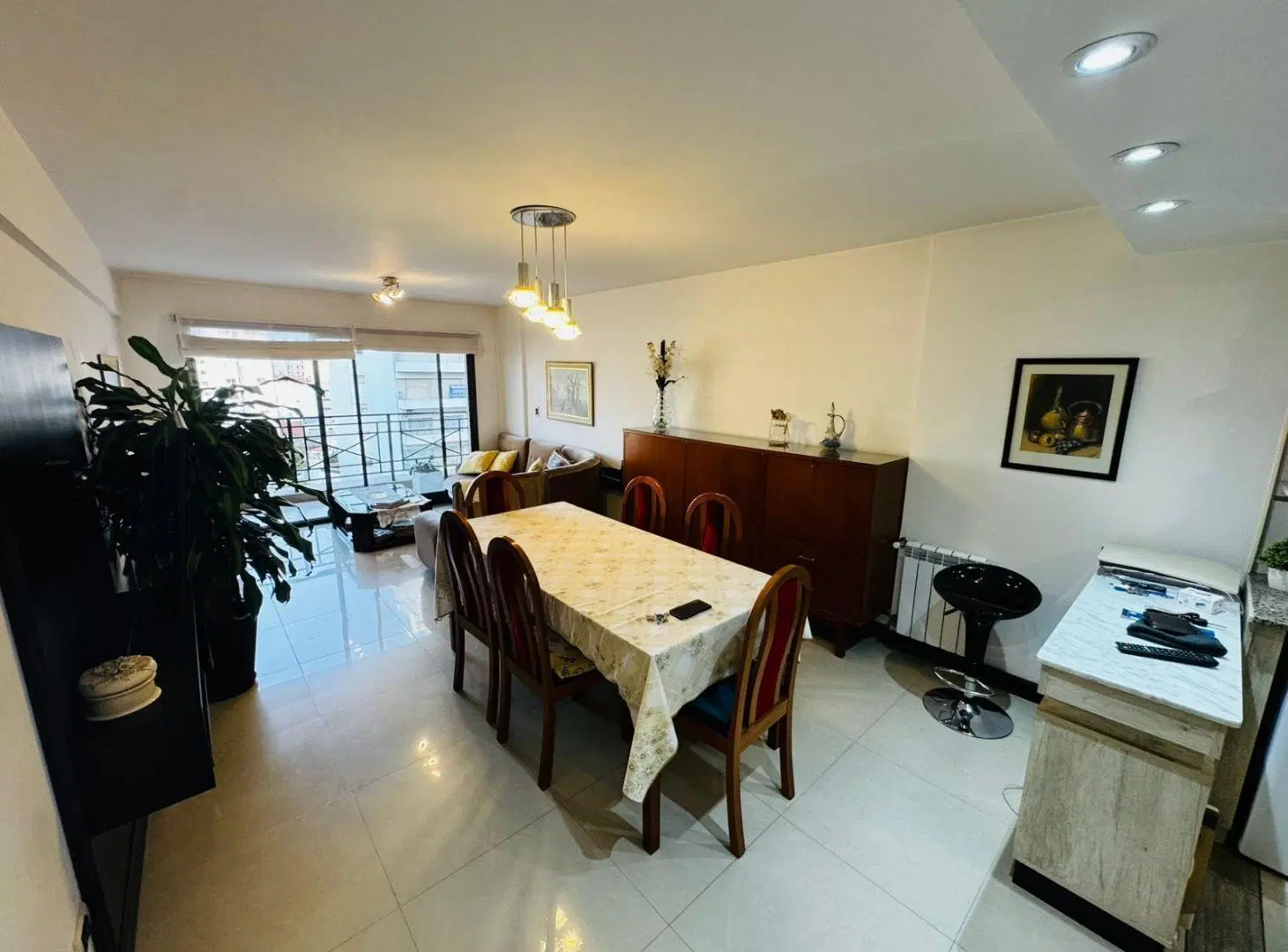 Departamento de tres ambientes con cochera en Av. Colon 3000 3
