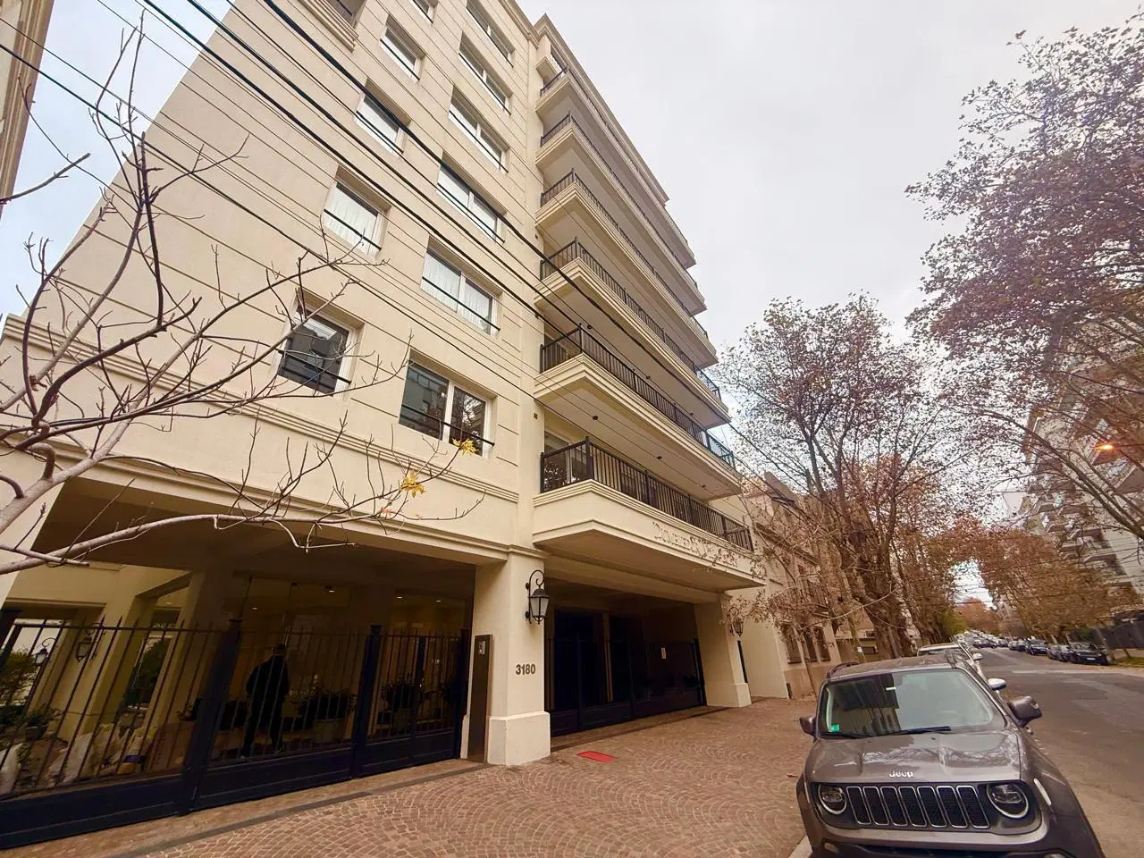 Departamento en Sarmiento 3100 de tres ambientes con cochera 5