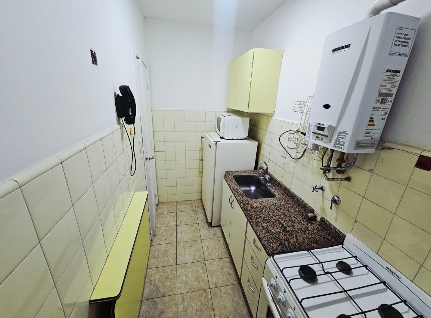 Foto de Departamento de un ambiente amoblado en alquiler, imagen 3