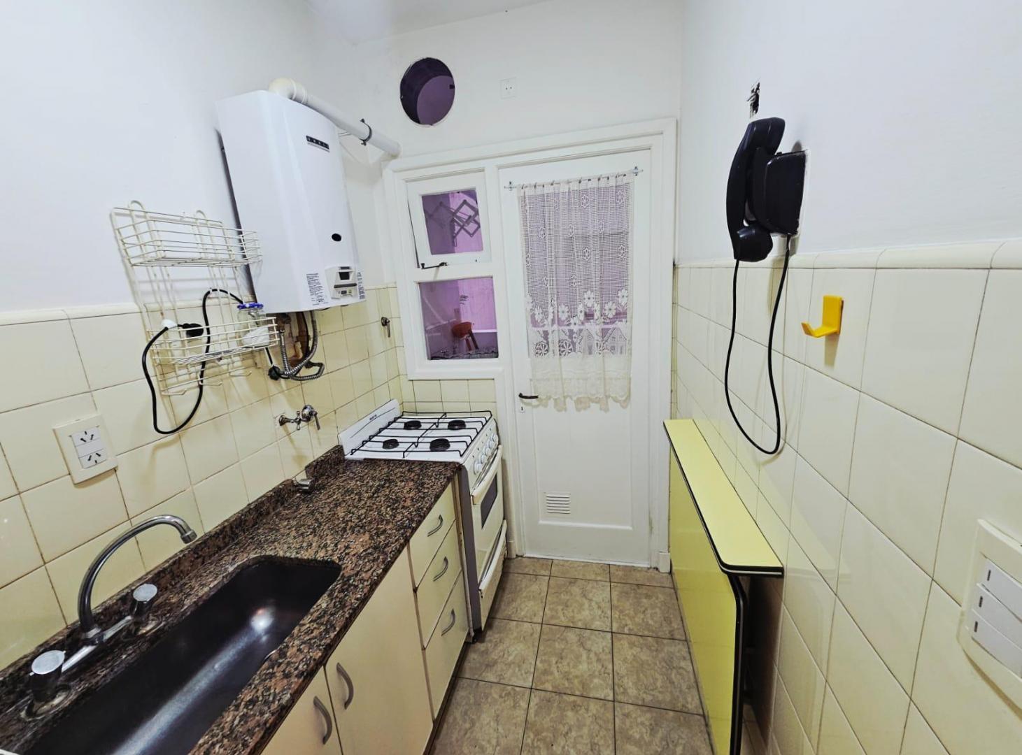 Foto de Departamento de un ambiente amoblado en alquiler, imagen 2