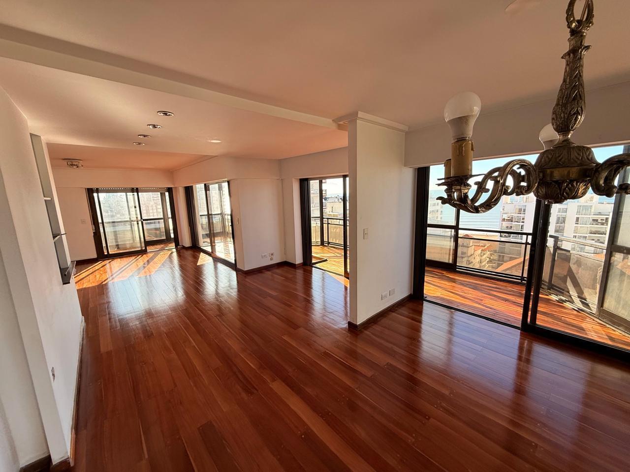 Foto de Departamento en alquiler 24 meses en el edificio Villa Regina, imagen 2