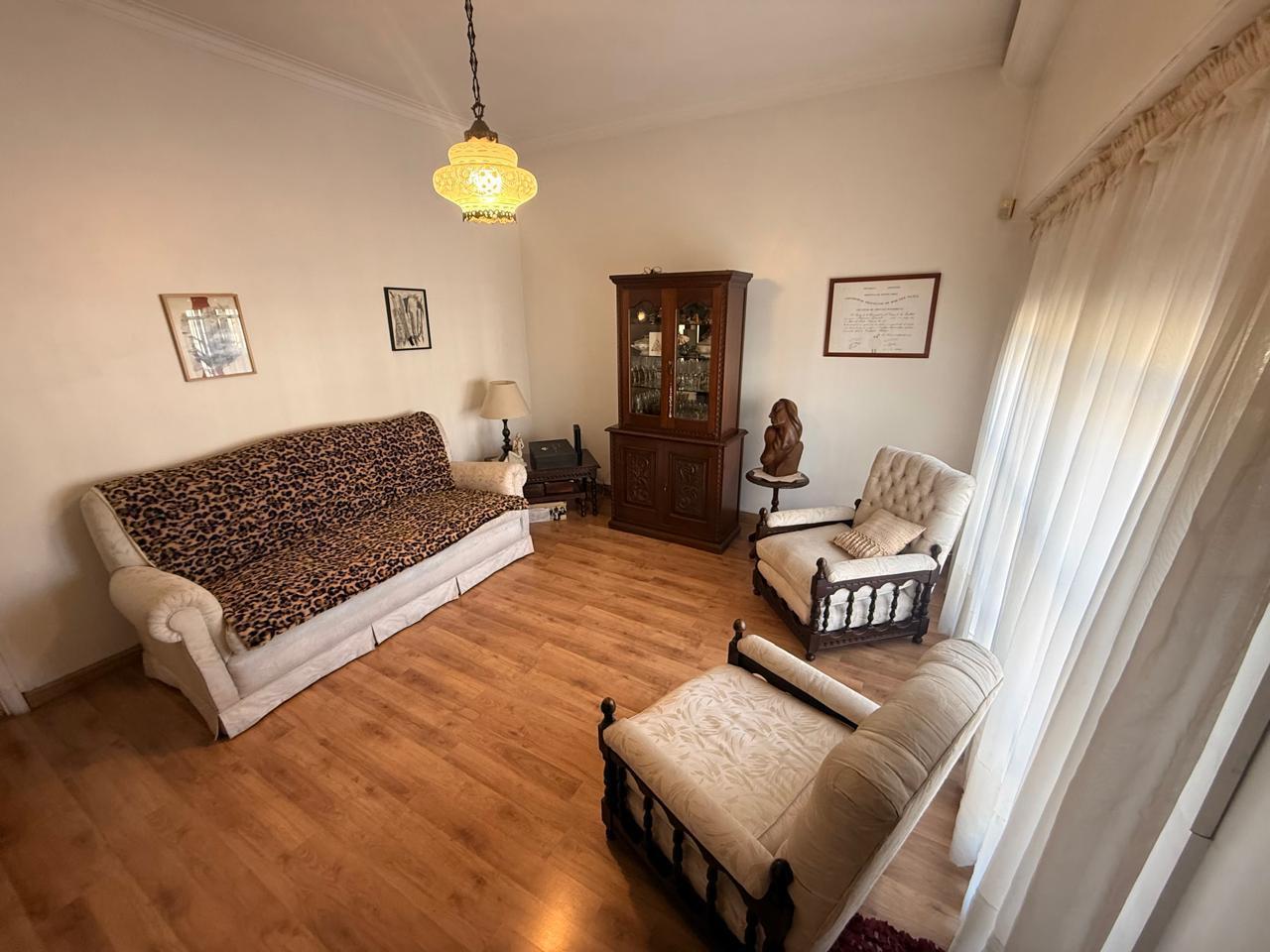 Foto de Casa de tres ambientes en Av. Vertiz 3700 con parque, imagen 2