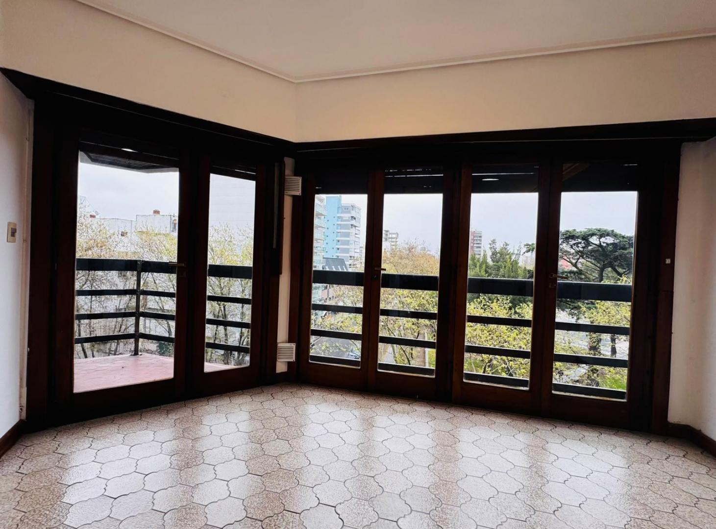 Foto de Departamento en San Luis 2300 de dos ambientes con balcon en alquiler, imagen 2