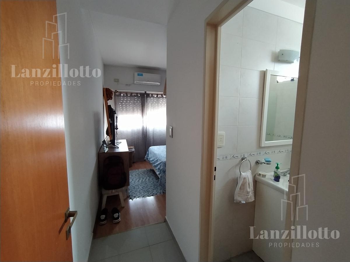 Departamento de 3amb! - Lanús Oeste 2