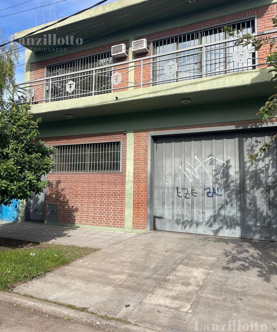 Depósito en Lanús Este