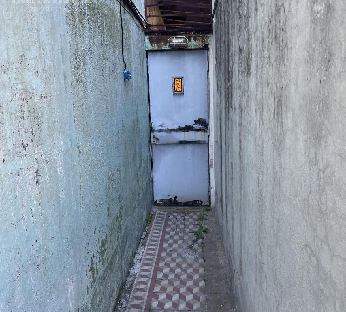 Dos PH a reciclar sub-divididos en Lanús este. Lote de 10x32