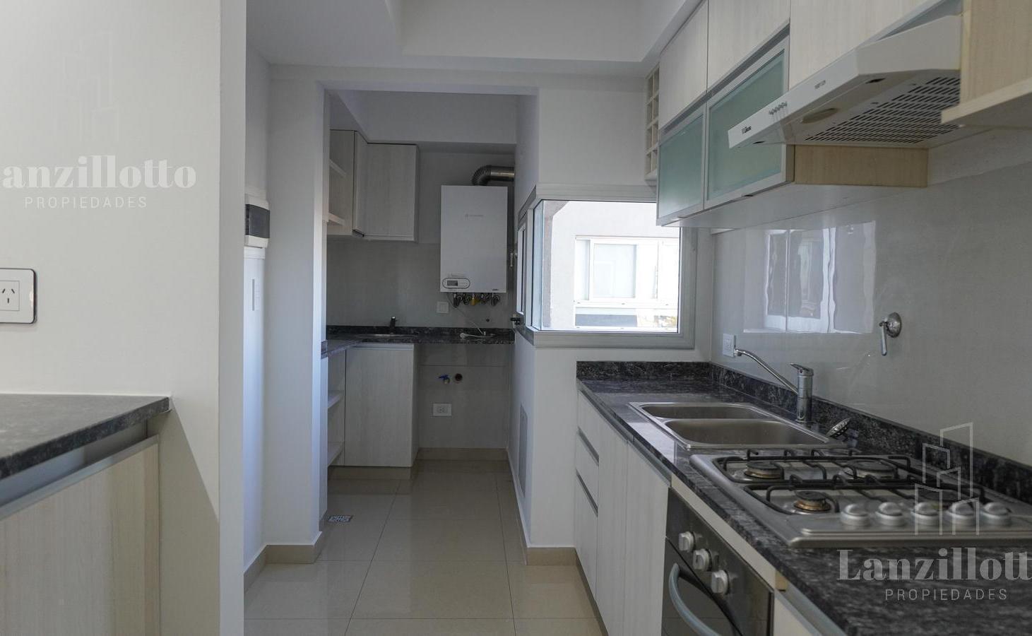 Foto de Venta 3 ambientes con 2 cocheras cubiertas en Lanús, imagen 2