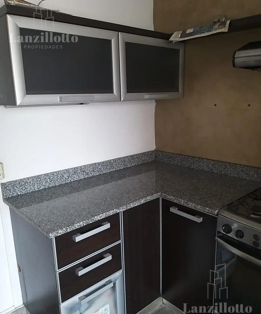 Departamento en Lanús Oeste 5