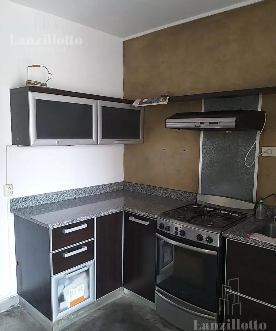 Departamento en Lanús Oeste 3