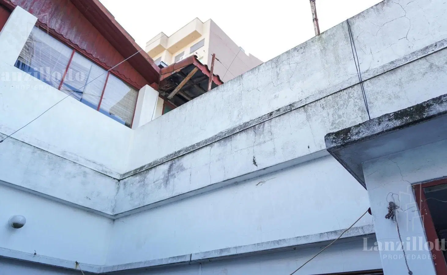 PH 3 ambientes a reciclar en Lanús Este | apto crédito hipotecario 3