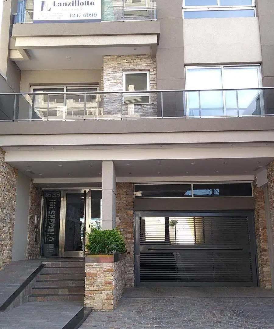 Departamento en Lanús Este 3