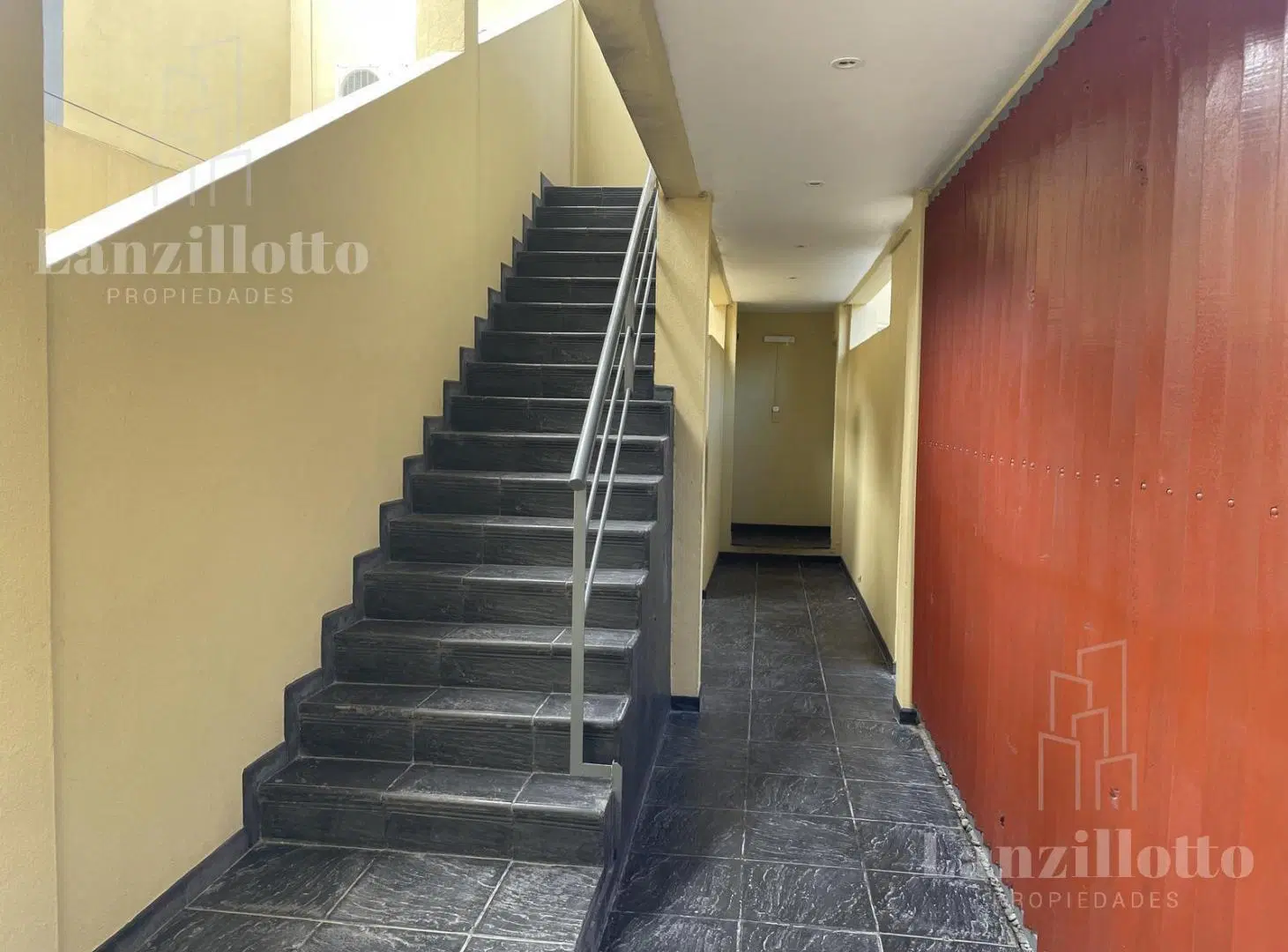 Departamento 2 ambientes en alquiler - Lanús Este 3