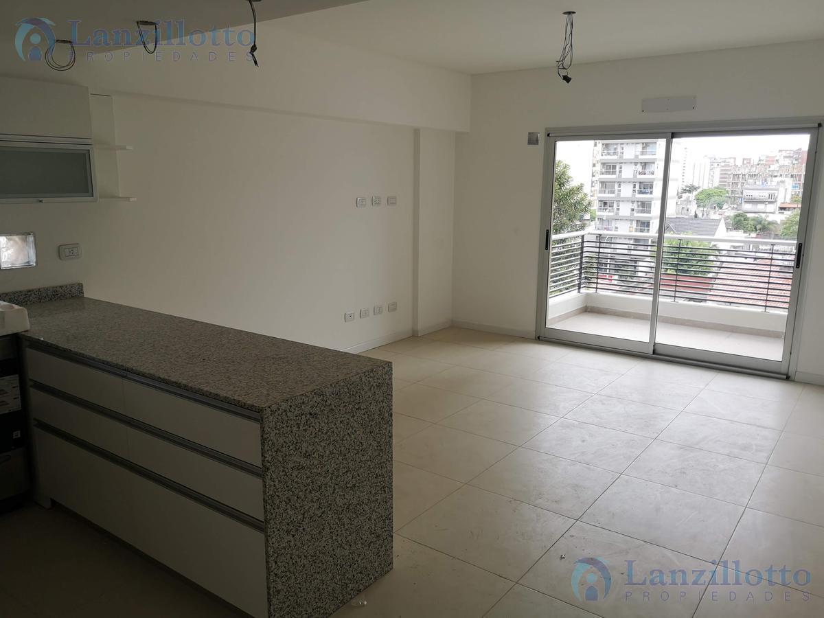 Foto de Departamento 2 ambientes con cochera en alquiler - Lanús Este, imagen 1
