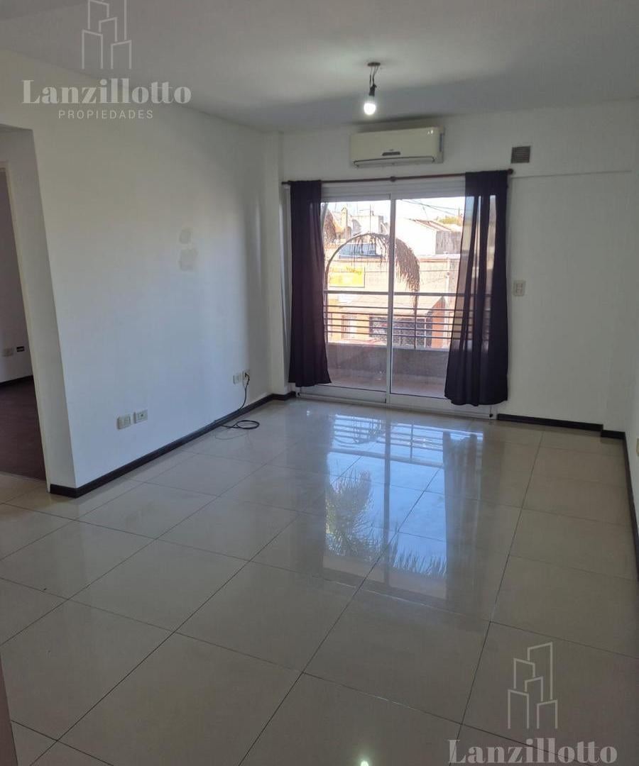 Foto de Departamento 2 ambientes en alquiler, imagen 1