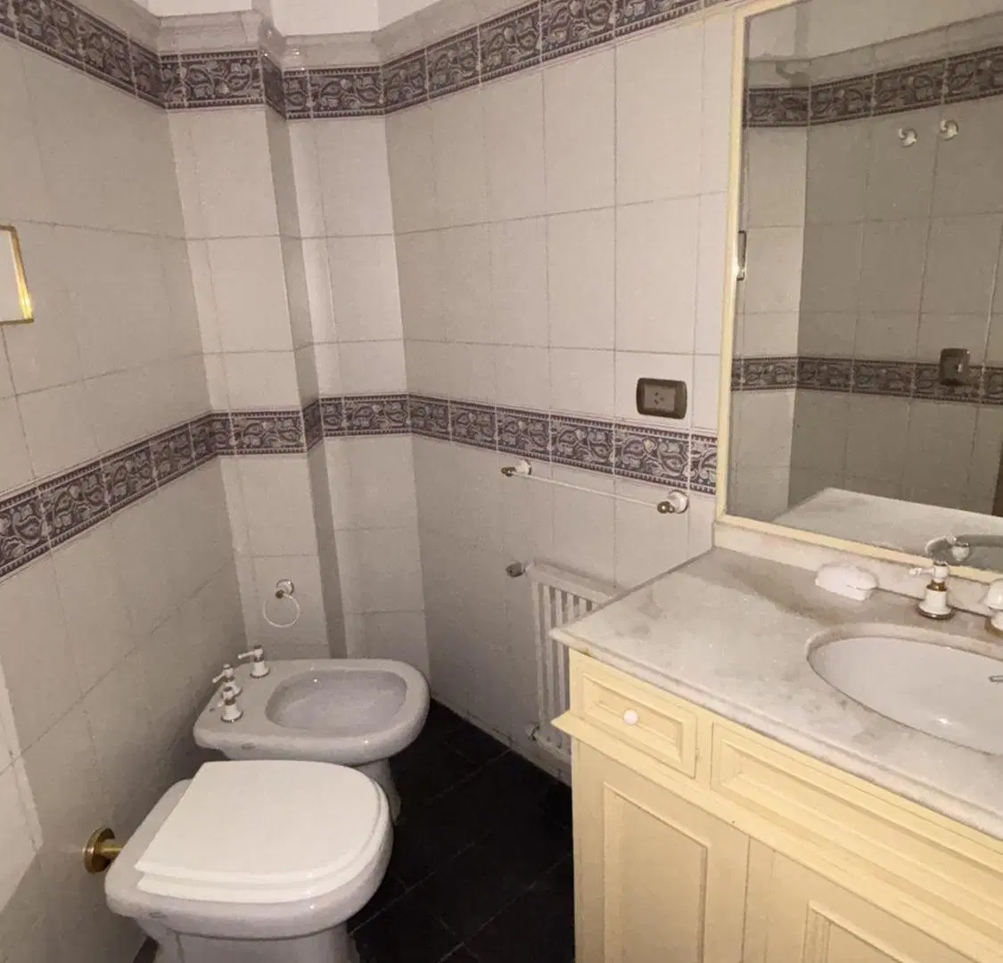 SEMI-PISO DE 2 DORM. COCHERA EN VENTA - BNUEVA CORDOBA 3