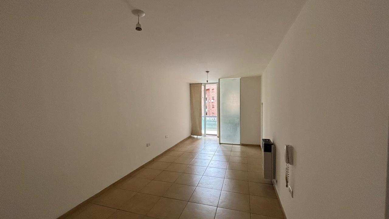 Foto de DOS DORM CON BALCON EN CALLE BS AS - B NUEVA CORDOBA, imagen 5