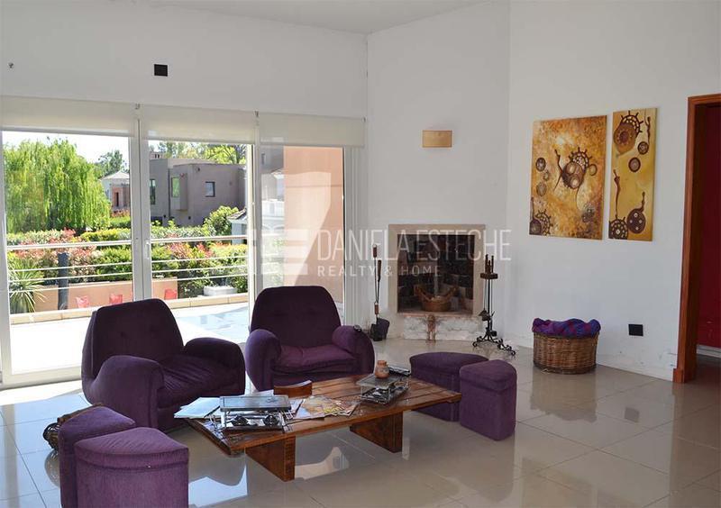 Daniela Esteche Realty & Home La Peregrina Casa Neoclasica 4
