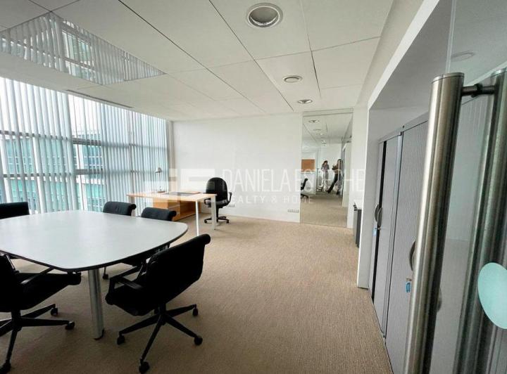 Oficina en Skyglass 1 3