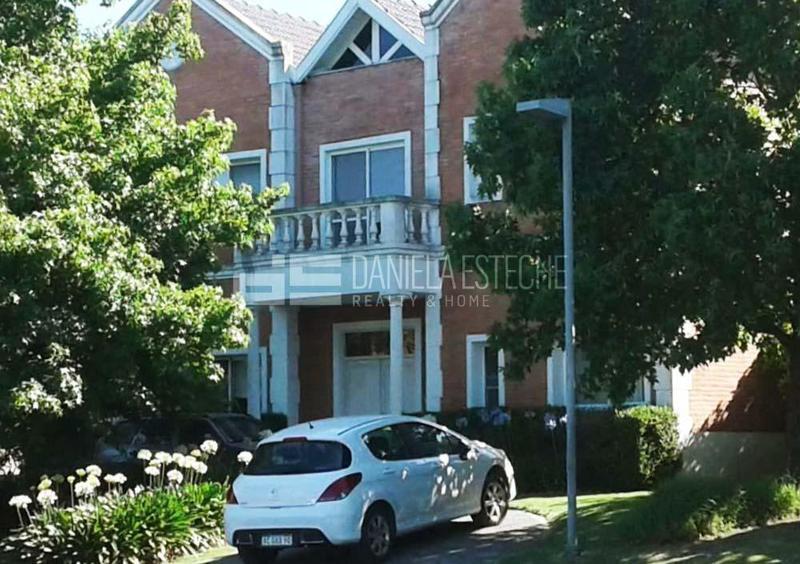 Ayres de Pilar, Chalet mormnado, Oportunidad