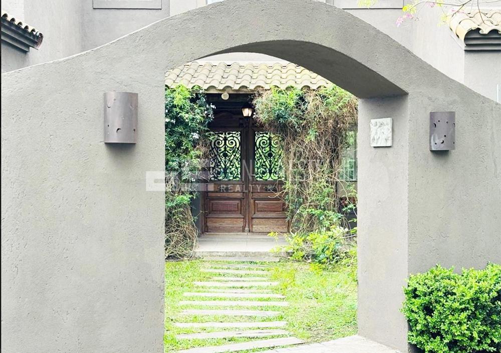 Casa Ayres de Pilar